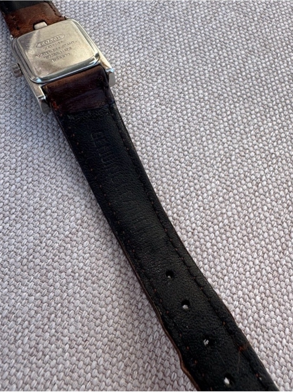 Vintage Coach Swiss Made Rectangular Leather Watch, authentic - Picture 6 of 6